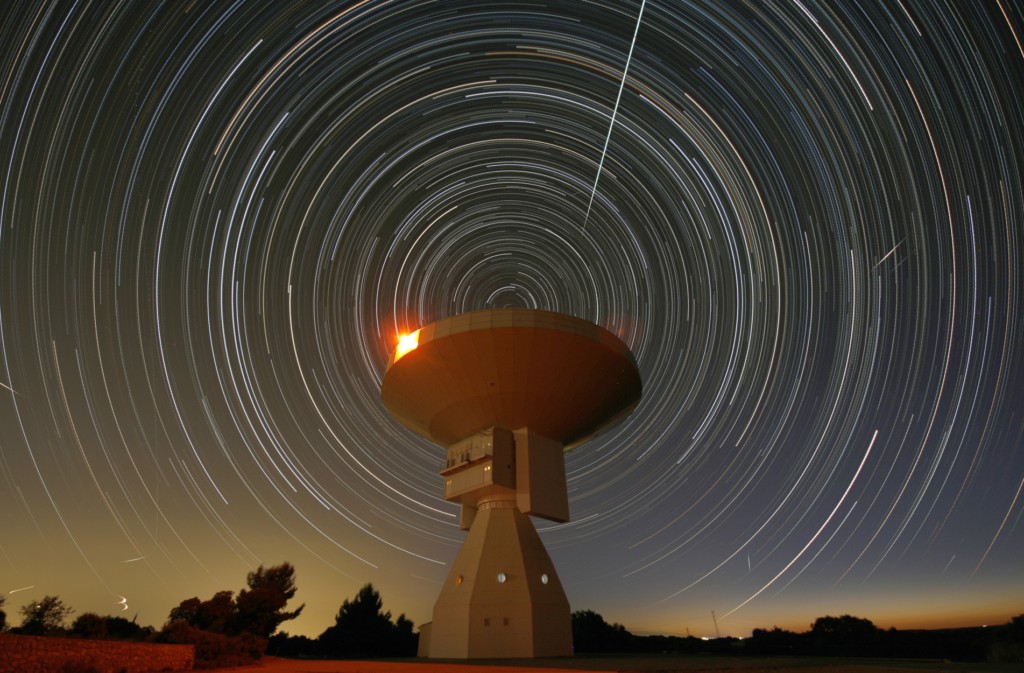 Radiotelescopio de 40 m Radiotelescopio de 40 m