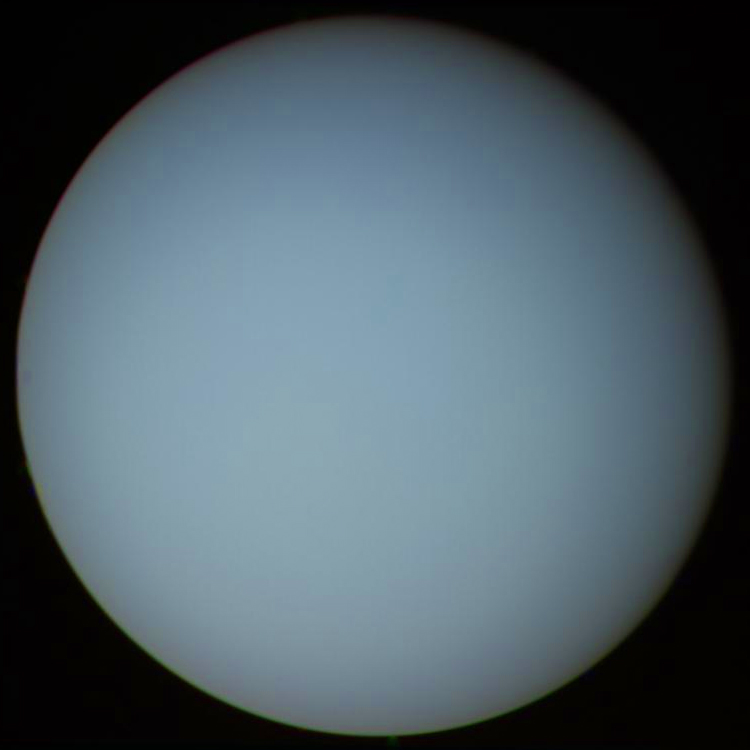 Urano observado por la sonda Voyager 2 - NASA